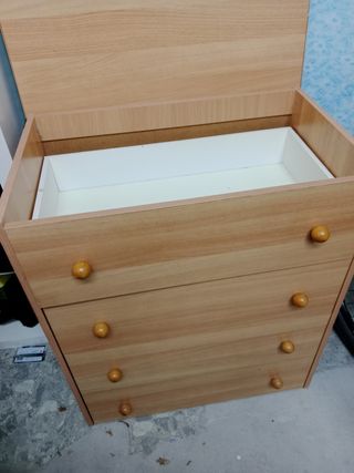 Cómoda para bañera