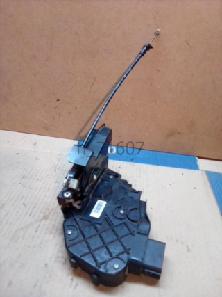 Cerradura puerta delantera derecha Ford Fo h_71607