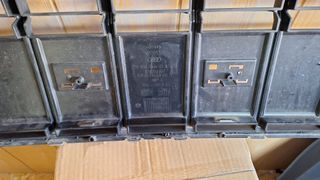 PARRILLA DE RADIADOR AUDI Q3 REF 83A853651A