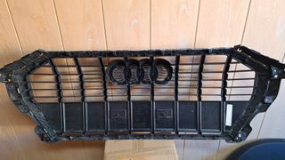 PARRILLA DE RADIADOR AUDI Q3 REF 83A853651A