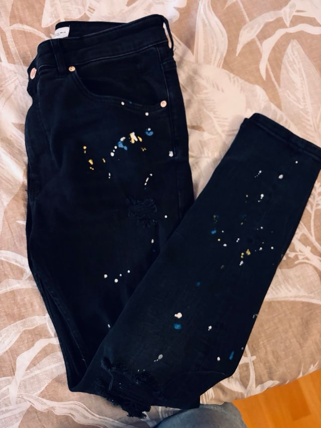 Bershka skinny jeans rotos talla 44 nuevo