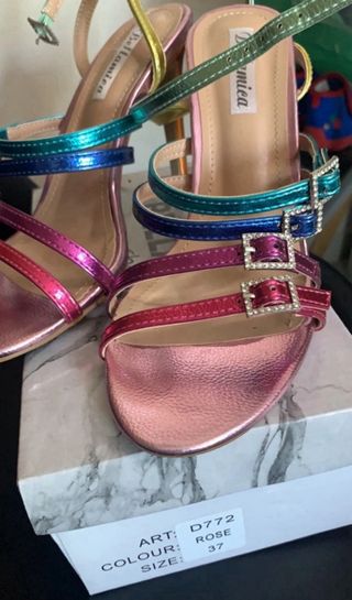 Sandali multicolor misura 37