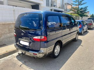 Hyundai H-1 2003