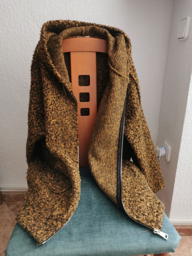 Chaquetón muy ligero y cómodo