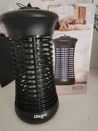 *Lámpara antimosquitos*