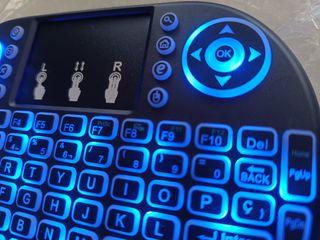 Mini Teclado inalámbrico 2,4G con Touchpad