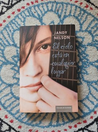 Libro juvenil - El cielo está en cualquier lugar