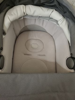 Inglesina aptica xt (se vende por separado)