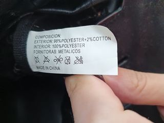 Bolso negro de terciopelo 