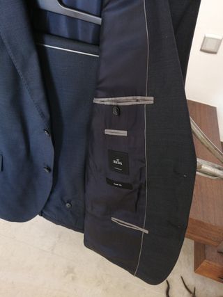 Traje Boss talla 56