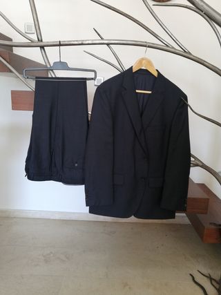 Traje Boss talla 56