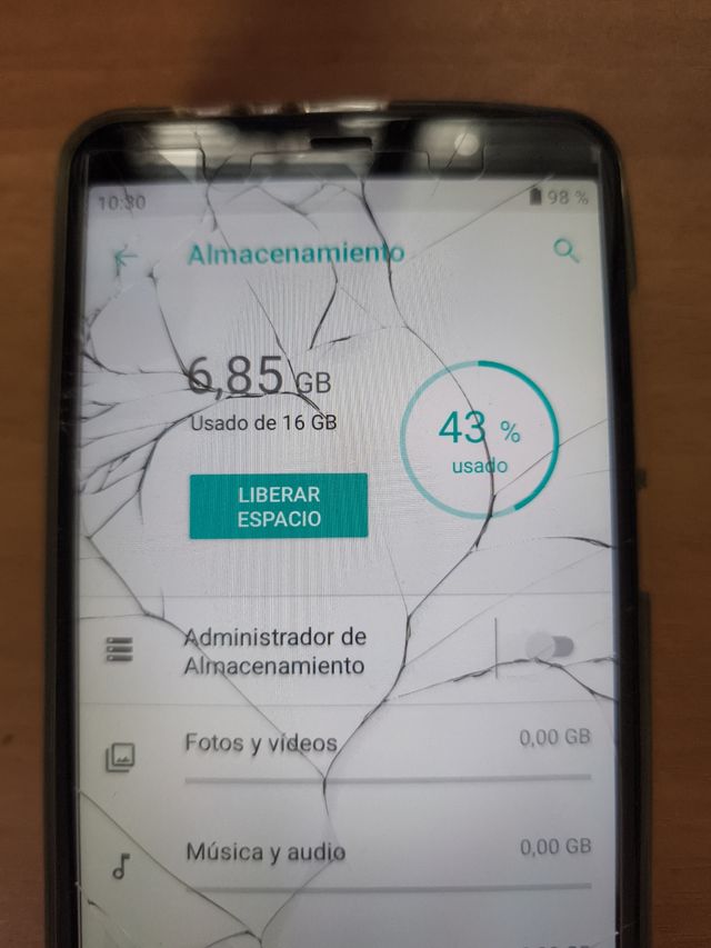 Teléfono Wiko Y80 16GB
