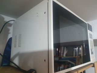 Microondas JSC MK-145II de gran capacidad