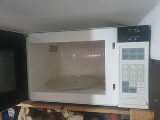 Microondas JSC MK-145II de gran capacidad