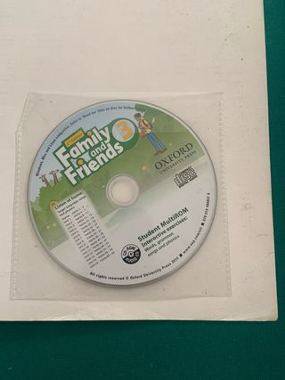 3 libros de  ingles Family and friends 3