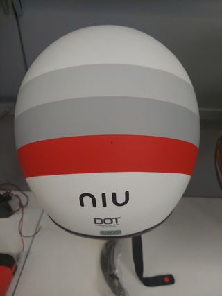 Moto NIU 100% eléctricas