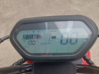 Moto NIU 100% eléctricas