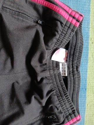 Pantalón chándal Adidas 7-8 años