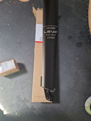 Espigão Dropper Seatpost Kind Shock com alavanca