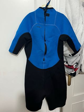 Traje de neopreno talla 14