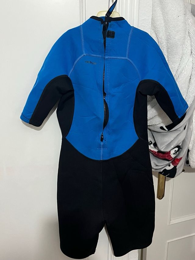 Traje de neopreno talla 14