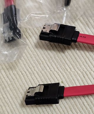 Lote de 10 cables SATA III de 30 cm. sin estrenar