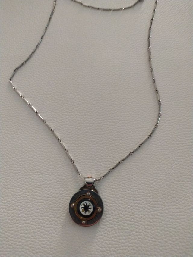 Collana rosa dei venti