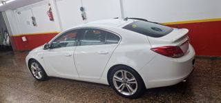 Opel Insignia 2010