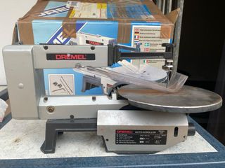 Sierra DREMEL MOTO-SCROLLER