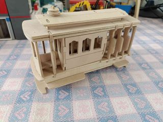 Costruzione Puzzle 3D in Legno TRAM