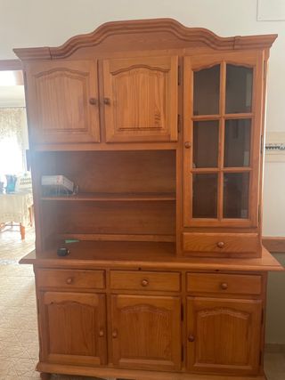 Mueble de madera