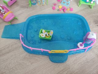 Casa de nieve Pinypon y muñecos