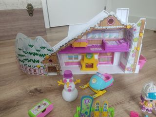 Casa de nieve Pinypon y muñecos