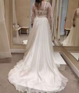 Vestido de novia con cancan