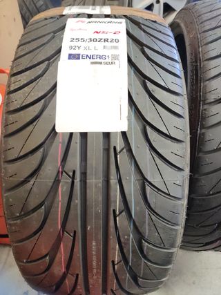 Oferta; 2 Neumático Nankang NS-2 255/3020 92Y XL