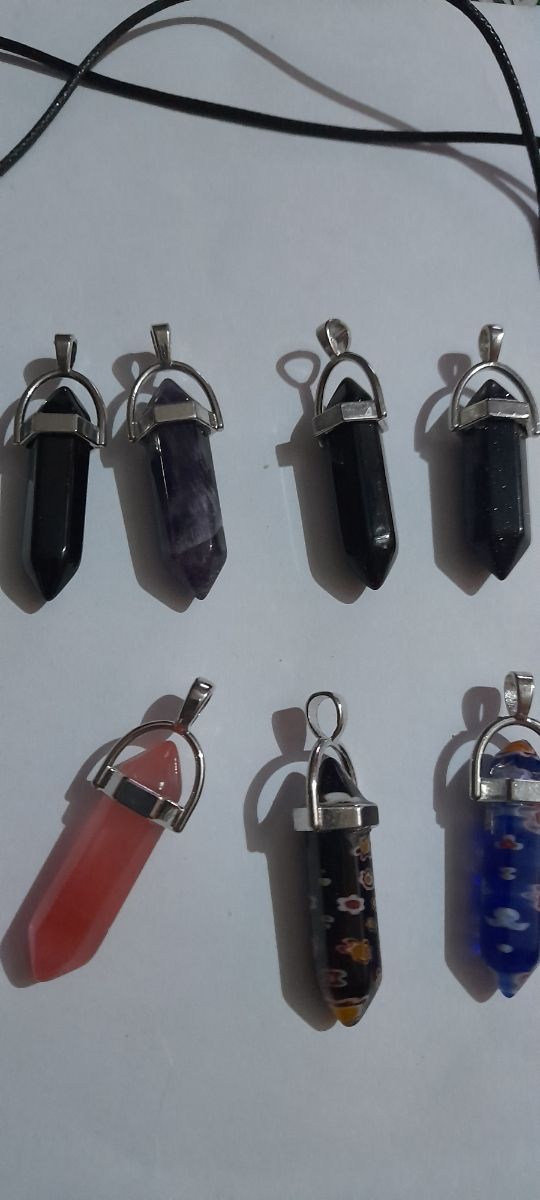 2 Colgantes prisma de cristal y piedra