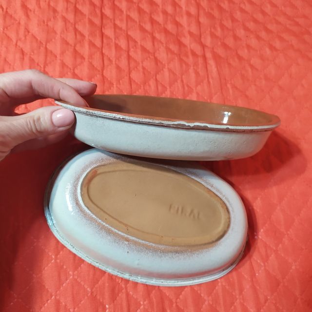 Pirofile vintage da forno in terracotta