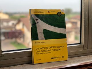libro scolastico