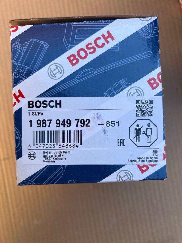 ✅ BOSCH Bomba de agua + kit correa de distribucion