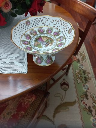 Taça de porcelana Inglesa