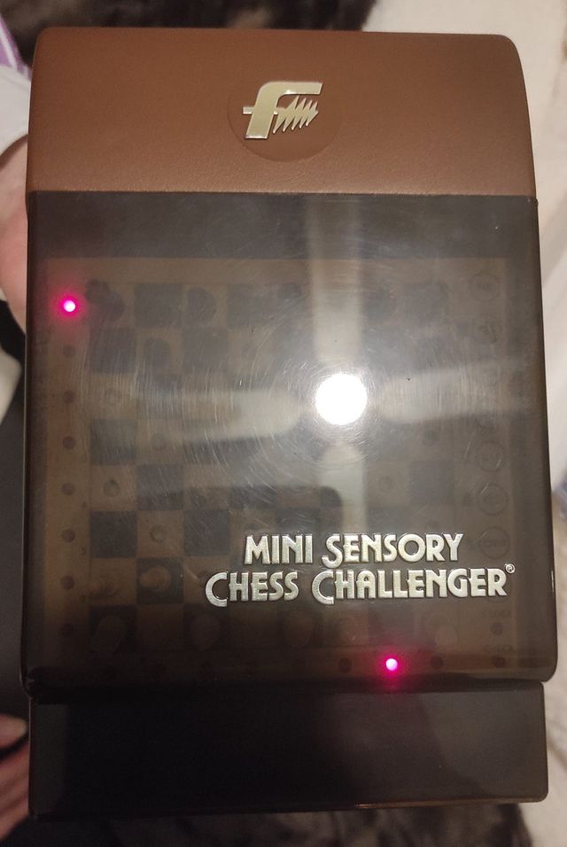 Ajedrez electrónico Mini Sensory Chess Challenger