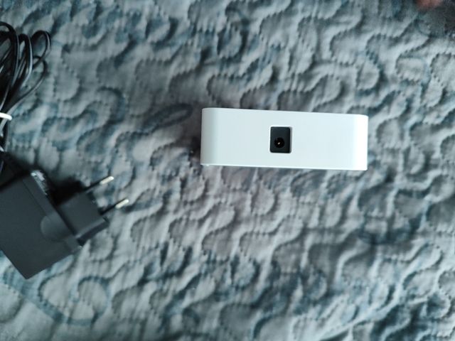 Switch ethernet TP-LINK TL-SF1005D