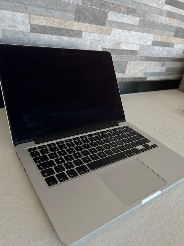 MacBook Pro 13” Retina