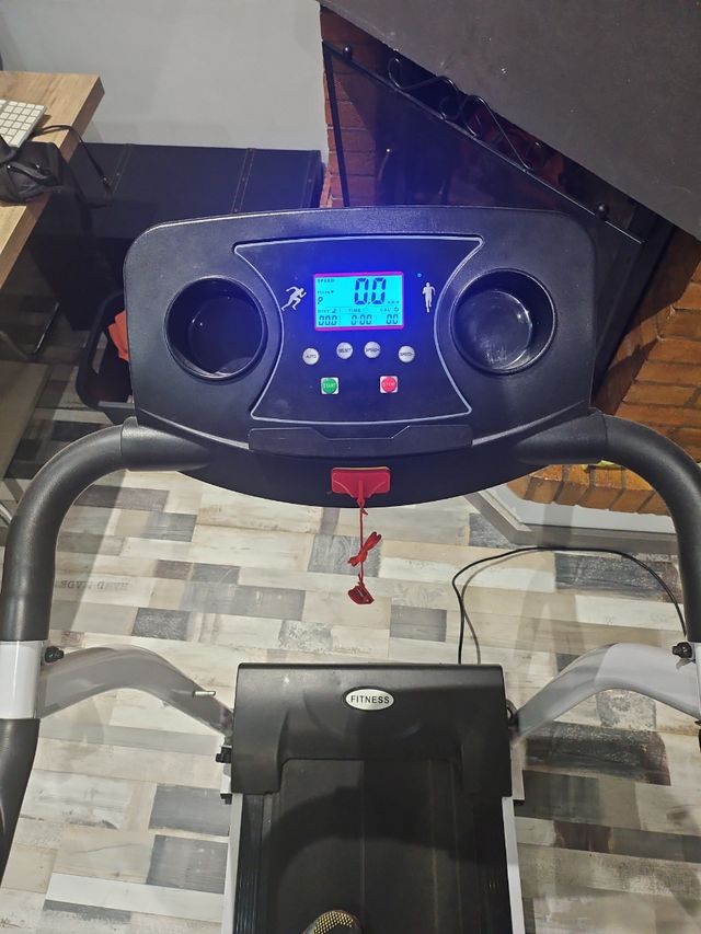 Maquina eléctrica cinta de andar y correr .