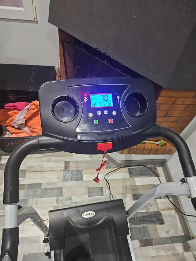 Maquina eléctrica cinta de andar y correr .