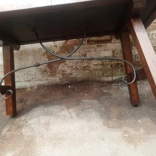 ANTIGUA MESA TOCINERA TODA NOGAL FORJA B