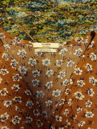 Top de pull & bear talla S. Está nuevo.