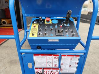 OFERTA PLATAFORMA ARTICULADA GENIE Z34/22 IC