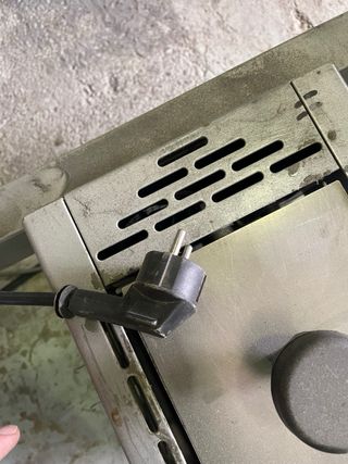 Aplicadora cola a cantos