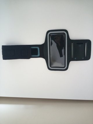 Brazalete móvil para hacer deporte
